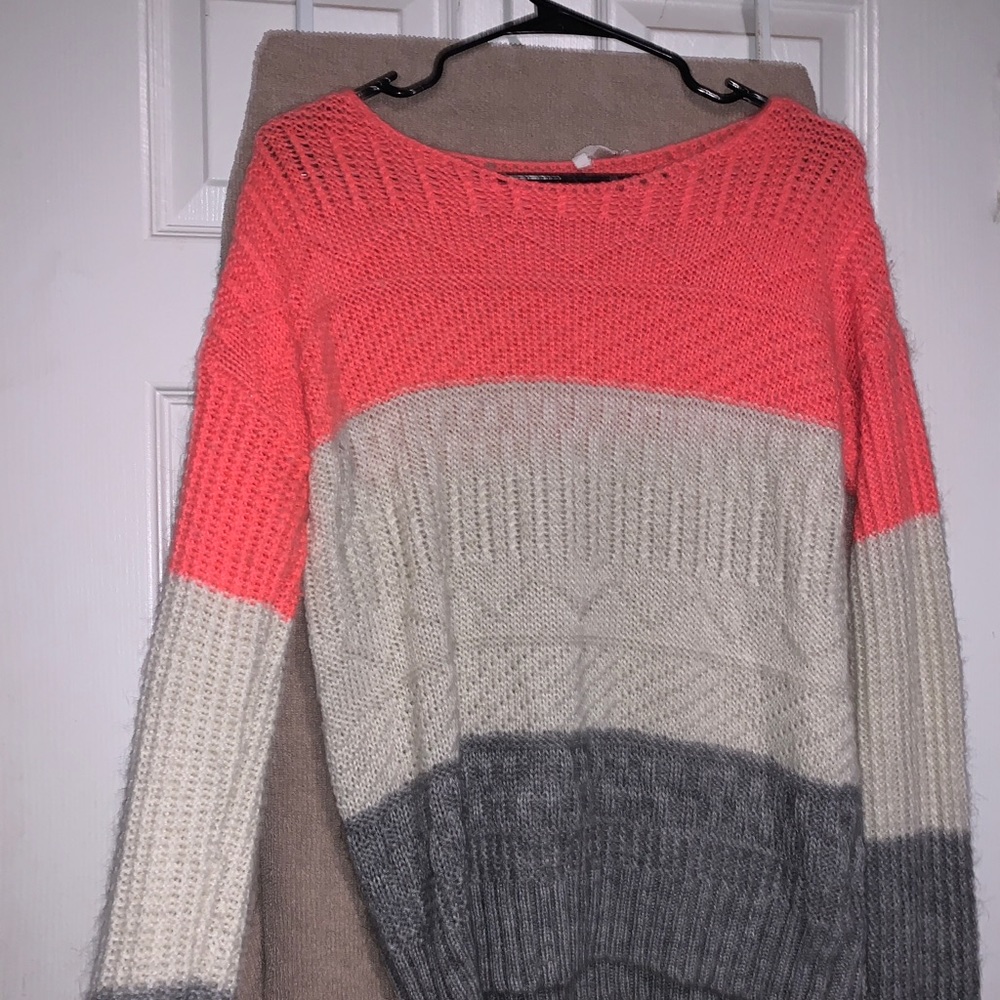 Pink, Creamy white & Gray knit sweater